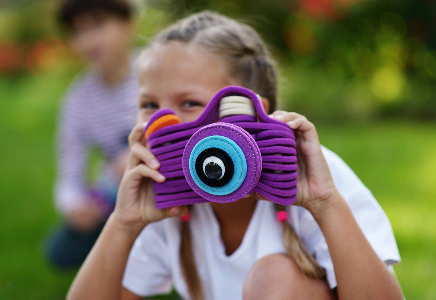 CAMERA